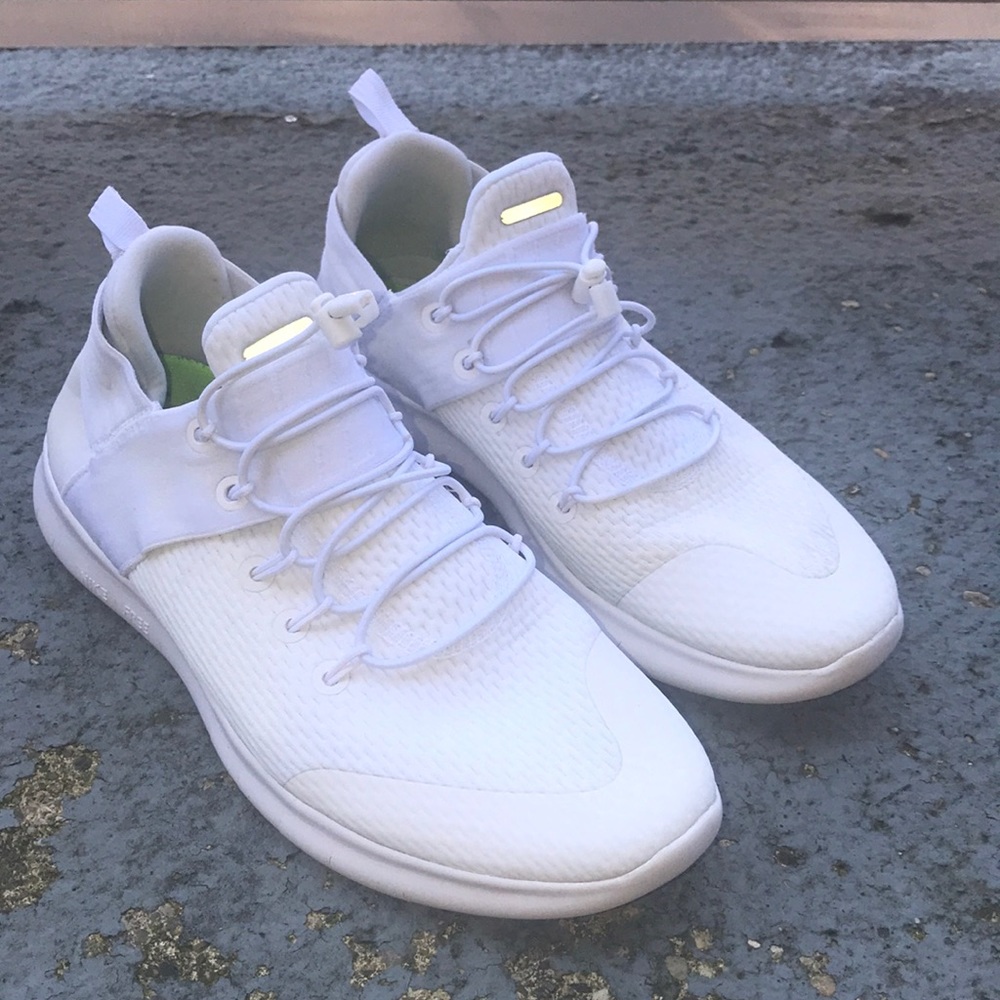Nike free run commuter like new
